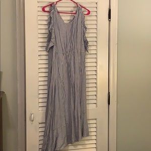 NWT Isabel maternity dress